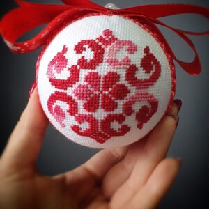 Іграшка новорічна вишита 15