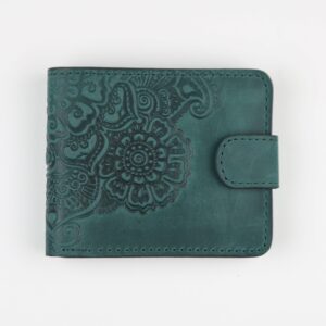 Гаманець темно-зелений складений, з тисненням (Квіти)