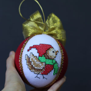 Іграшка новорічна вишита 64