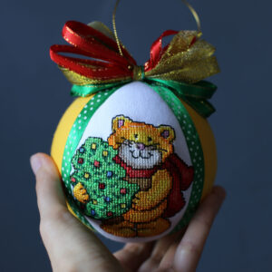 Іграшка новорічна вишита 73