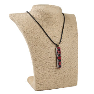 Кулон вишитий червоний "Вишиванка"