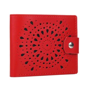 Червоний гаманець вирізаний
