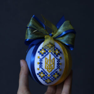 Іграшка новорічна вишита 52