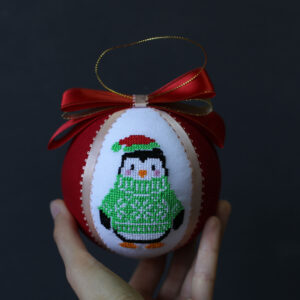 Іграшка новорічна вишита 30