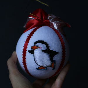 Іграшка новорічна вишита 28