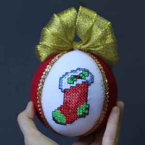Іграшка новорічна вишита 61