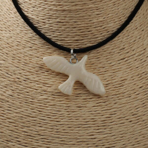 Підвіска біла “Політ ластівки”