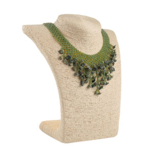 Силянка з бісеру зелена з підвісками