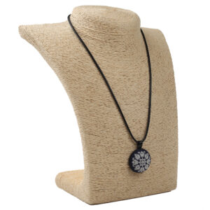 Кулон вишитий “Біла квітка”